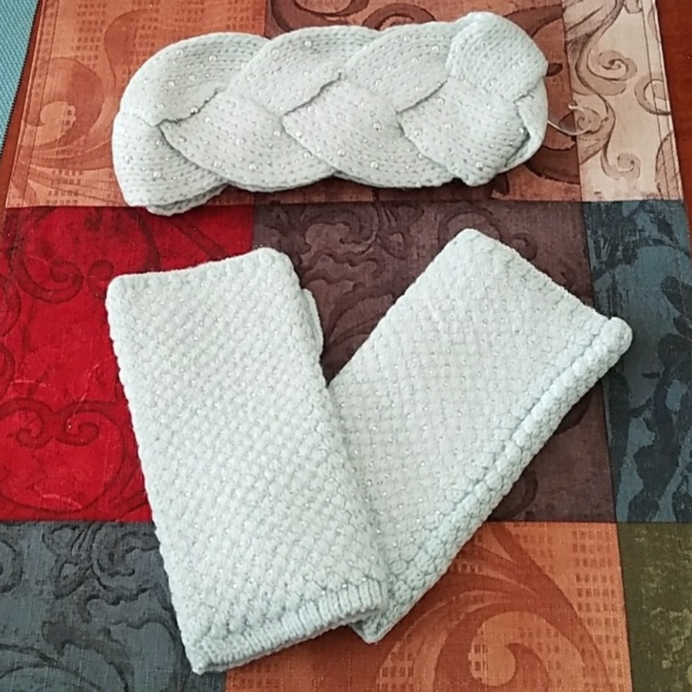 New beaded gloves and headband set for winter!